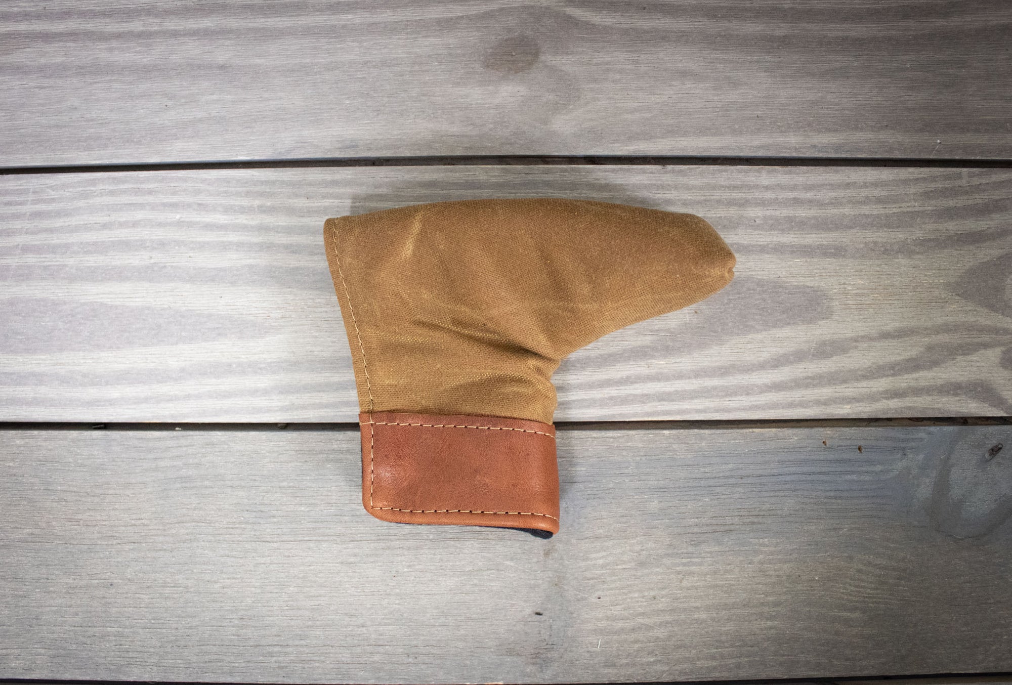 Field Tan and Leather Putter Cover - Steurer & Jacoby