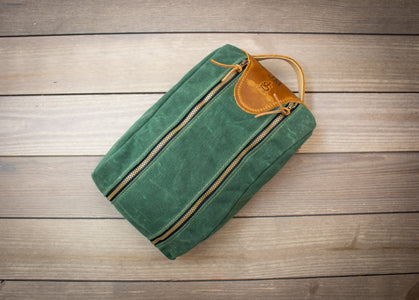 Spruce Green Waxed Canvas Shoe Bag- Steurer & Jacoby